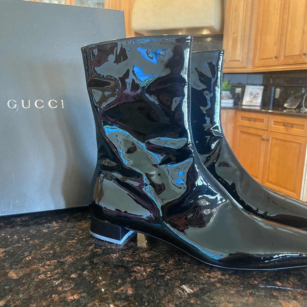 NEVER BEFORE WORN Vintage Gucci Boots